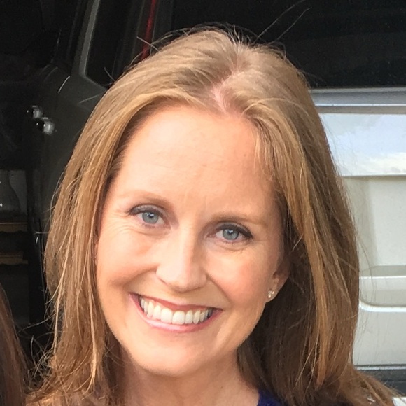 Meet your Posher, Elizabeth - Picture 1 of 1